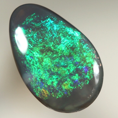 SOLID BLACK OPAL Saturated with the richest, bright colour